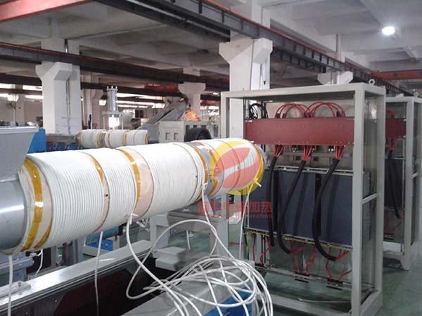 廢舊塑料造粒機(jī)使用電磁加熱之后重獲新生